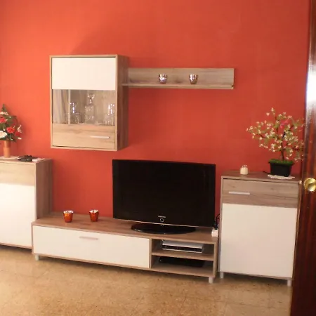Cardenal Cisneros Apartment *